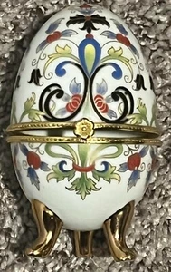 Porcelain Egg Trinket box - Picture 1 of 1