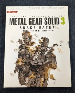 Metal Gear Solid 3: Snake Eater Limited Edition Strategy Guide - Pre-Owned - Foto 1 di 5