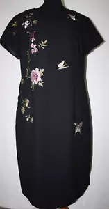 Dressbarn Sz 16W Black Embroidered Floral Butterflies Shift Dress Short Sleeves - Picture 1 of 7