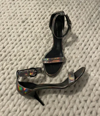 Sandalia Proenza Schouler Iridiscente Holográfica con Tirantes Tacón de Gatito 38 Arco Iris Foto 1 de 4