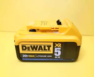 ORIGINAL DEWALT DCB205 20V MAX 5AH XR LITHIUM ION LI-ION BATTERY PACK GENUINE - Picture 1 of 7