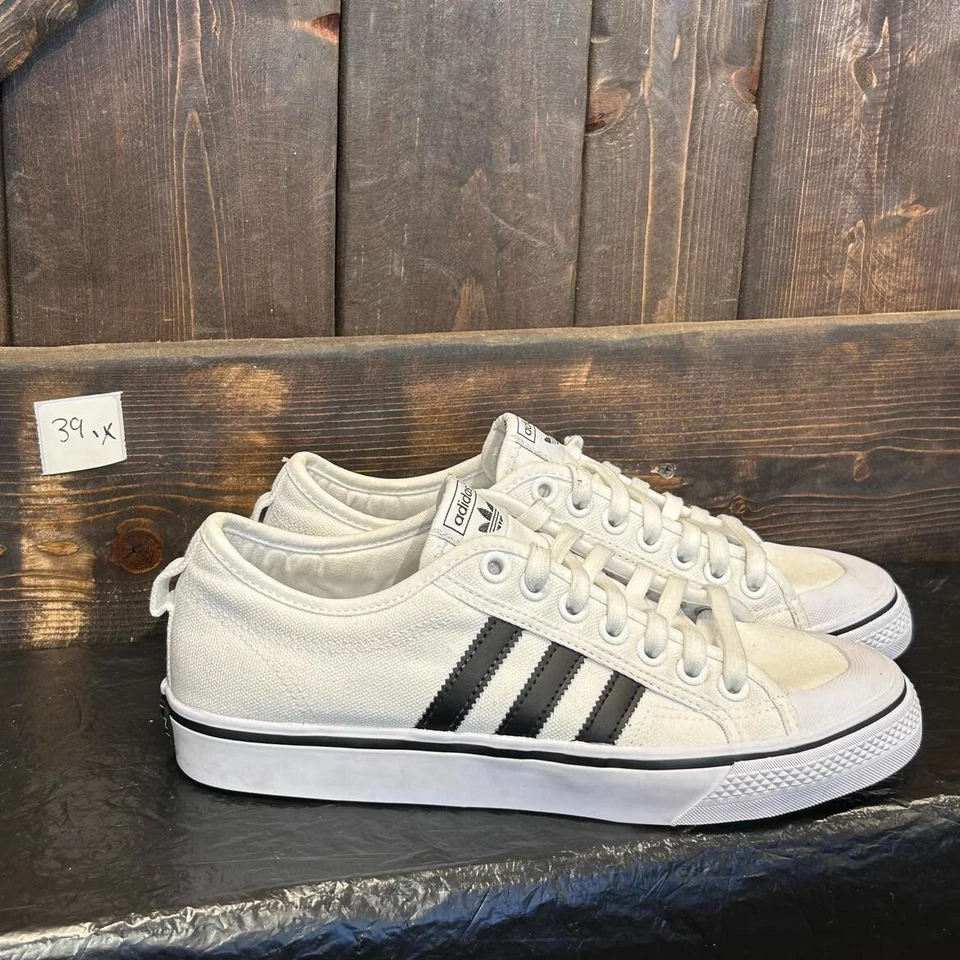 Adidas Men's Nizza Low Canvas White /Black Shoes - CQ2333 Size 8.5 #39.x - Image 1 of 4