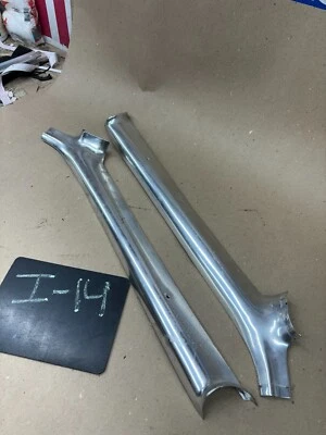 Ford Thunderbird 1964 1965 1966 techo interior un pilar moldura paneles cromados Foto 1 de 4