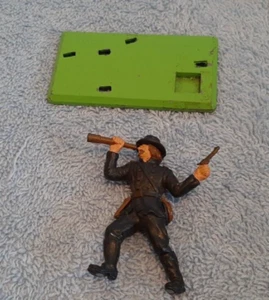 Britains Deetail Wild West Civil War Gatling Gun Plate Stand and Soldier - Picture 1 of 2