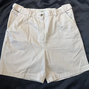 Vintage LL Bean Khaki Shorts Original Pleated 90s Preppy Outdoor High Waist 12 - Picture 1 of 14