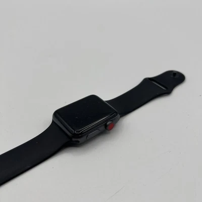 Apple Watch Series 3 GPS 42mm Aluminum Case Black Sport Wristband FOR PARTS ONLY - Image 1 of 4