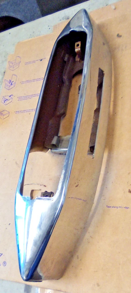 PARACHOQUES DERECHO CADILLAC FINAL 1980-84 DEVILLE, 1980-89 TRACCIÓN TRASERA FLEETWOOD BROUGHAM LOC-189DG Foto 1 de 4