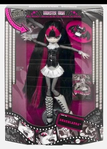 2025 Mattel Monster High Draculaura Reel Drama Fashion Doll *IN HAND* Not Mint - Picture 1 of 1