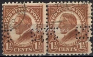 Perfins USA 1925, Sc553 2x 1½c Harding. Used 1&3 - Picture 1 of 3