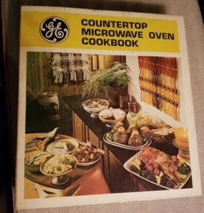 G.E. Countertop Microwave Oven Cookbook vintage three ring-binder - Picture 1 of 6