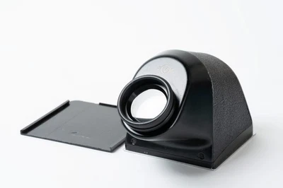 Hasselblad Prism Viewfinder NC-2 for Hasselblad 500C, 500EL & 500CM (80%new) - Image 1 of 4
