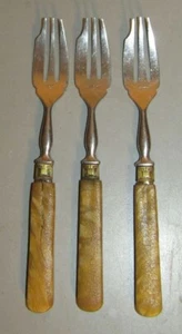 3x KUCHENGABEL um 1930 INOX Edelstahl + Messing + früher Kunststoff - Bild 1 von 6