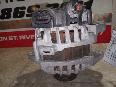 Alternador Hyundai Accent 2015-17 1,6 L 37300-2B510 Foto 1 de 4