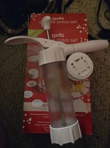 - Nordic Ware International Spritz Kekspresse Set 12 Formen  - Bild 1 von 3