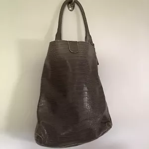 UNITED COLORS OF BENETTON LINEA WK4 Taupe SHOULDER BAG/PURSE - Picture 1 of 17