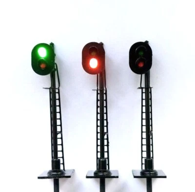 XH1-1-2 Block Signal Two Lights Green Red 1:87 HO Scale Model 3pcsTrain Railroad - Image 1 of 4