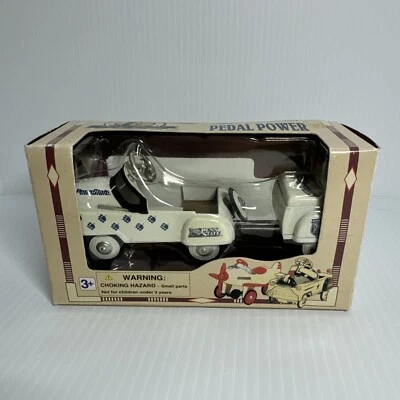 Penn State Nittany Lions 1/10th Golden Wheel Diecast Medal Pedal Car/Trailer NEW - Image 1 of 4