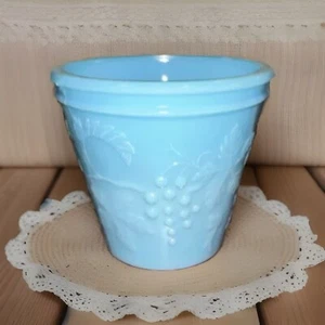 Antico vaso uva Portieux Vallerysthal blu opalino scorie vetro pressato - Foto 1 di 5