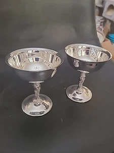 Set of 2 Wm Rogers Silverplate Compote Dishes Ornate Grapevine Stem Vintage - Picture 1 of 7