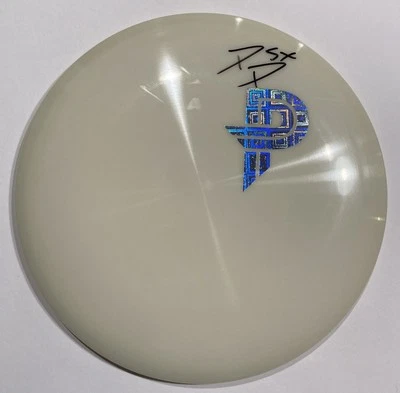 Discraft  💎 Z Glo PASSION - Small Stamp LE *Paige Pierce Autographed*  Rare💎 - Image 1 of 4