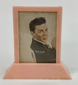 1950s Pink Plastic Frame w/ Frank Sinatra & Gail Russell - Picture 1 of 8