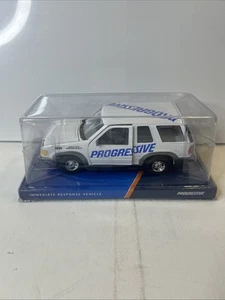 Progressive Insurance Die Cast 1:24 Ford Explorer Immediate Response Vehicle - Bild 1 von 2