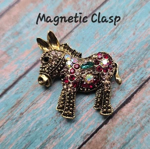 Darling Donkey Burro Magnetic Brooch. Red, green crystal gold-tone. Western pin - Picture 1 of 9