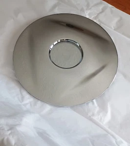 Fits 2000-2004 Buick Regal Chrome Center Cap Used 1PC - Picture 1 of 10