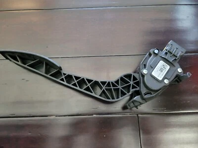 Sensor de pedal acelerador Cadillac SRX 2010-2016 USADO Y PROBADO (20832744) Foto 1 de 4