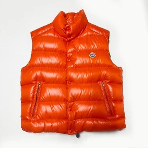 100 % AUTHENTISCHE MONCLER TIBB GILET GRÖSSE 2 M MEDIUM HERREN GEFÜTTERTE JACKE WESTE ORANGE - Bild 1 von 15