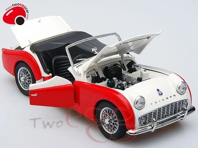 KYOSHO 1/18 Triumph TR3A - White/Red 08032WR - Image 1 of 4