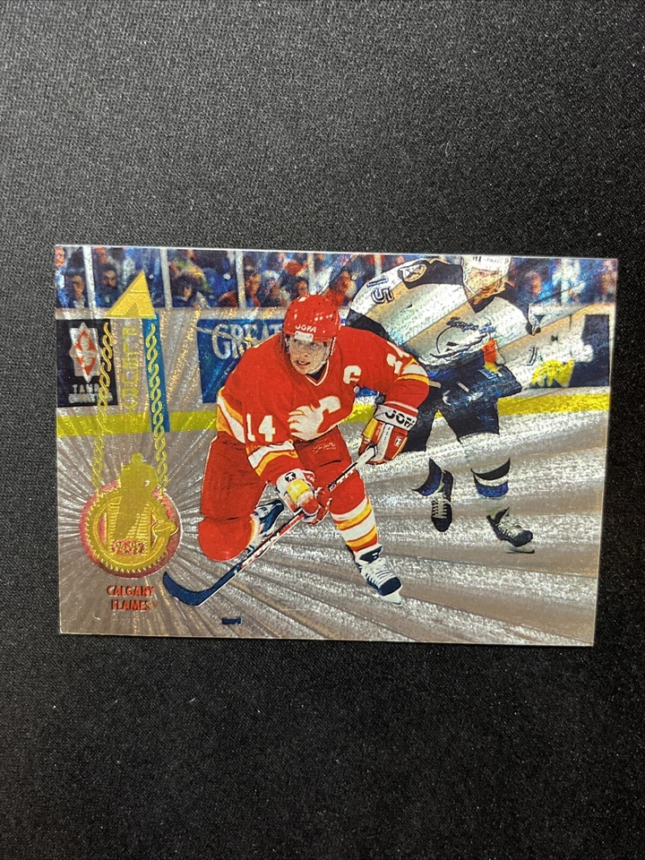 94-95 Pinnacle Rink Collection 38 Theoren Fleury - Image 1 of 2