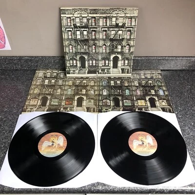 DOUBLE VINYL LP LED ZEPPELIN PHYSICAL GRAFFITI  2SS-200 CANADIAN 1ST PRESS NM/NM - Image 1 of 4