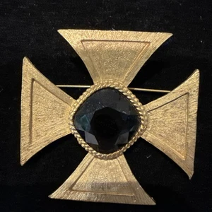 Vintage goldfarbenes großes Malteserkreuz mit schwarzem facettiertem Strass Cabochon 2 Zoll - Bild 1 von 3