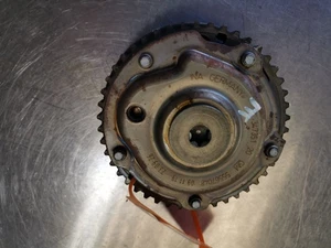 VAUXHALL ASTRA NOCKENWELLENVERSTELLER RIEMENSCHEIBE GETRIEBE AUSPUFF 1.6L MK6 (09-15) 55567048 - Bild 1 von 7