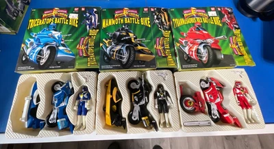 Juego de 3 bicicletas de batalla Mighty Morphin Power Rangers 1993 vintage azul amarillo rojo Foto 1 de 4