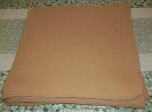 Berkshire Queen 100% Polyester Blanket 88" x 88" Beige Brown Stitched Edges EUC - Picture 1 of 6