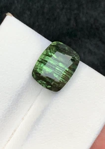 7,00 Karat schöner natürlicher Rutil Peridot - Herkunft Pakistans - Bild 1 von 5