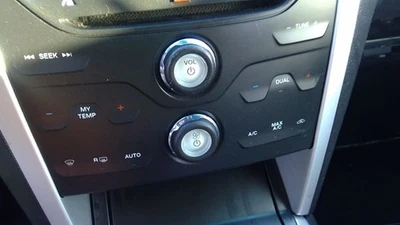 Heater Climate Temperature Control Rear Of Floor Console Fits 11-14 EXPLORER 520 - Image 1 of 4