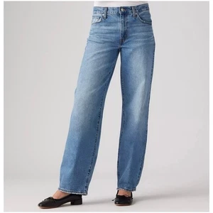 Levi’s Women’s Sz 30 Baggy Dad Jeans Mid Rise Cotton Medium Wash Denim Slouchy - Picture 1 of 16