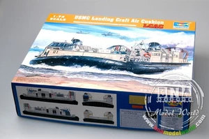 Trumpeter Models 1/72 USMC Landing Craft Air Cushion (LCAC) - Picture 1 of 1
