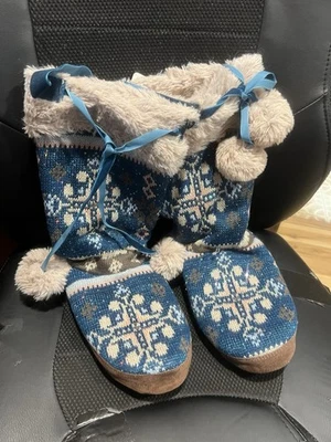 Muk Luks Glittery Large (9/10) Blue Winter Slipper Chanelle Boot W/ Tassels NEW - Image 1 of 4