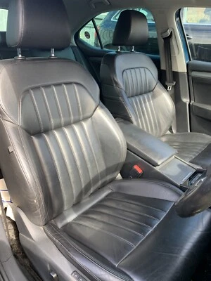 SKODA SUPERB MK3 SALOON COMPLETE BLACK LEATHER INTERIOR HEATED - Image 1 of 4