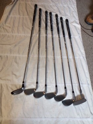 Confidence Power RH 6-9, PW, Putter, 24° Driver Golf Club Set - Image 1 of 4
