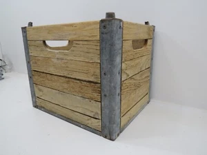ANTIQUE WOOD MILK CRATE BOX  (MC767C) - Picture 1 of 6