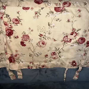 Waverly Sonata Rose Harbor House Valance rot & gold Bindung 64x17 - Bild 1 von 4