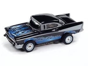 Auto World Thunderjet SC411-3A 1957 Chevrolet Bel Air Lowrider (negro) escala HO - Imagen 1 de 3