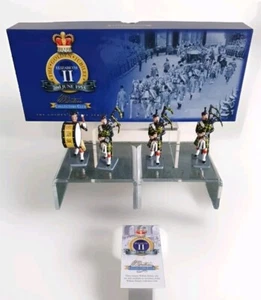 BRITAINS 40330 GORDON HIGHLANDERS PFEIFE + TROMMELBAND METALL SPIELZEUG SOLDAT SET 2 VERPACKT - Bild 1 von 24