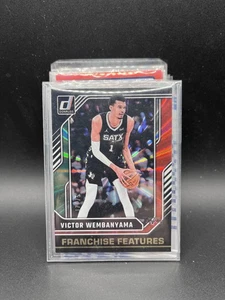 Panini Donruss 2025 - Franquicia características Victor Wembanyama láser rojo verde #/75 - Imagen 1 de 1