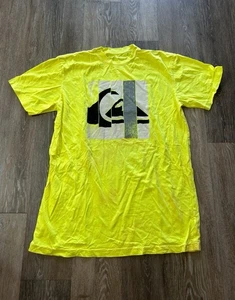 NEW QUIKSILVER SURF SKATE BMX SNOW SUP GOLF LONGBOARD T SHIRT MEDIUM - Picture 1 of 2